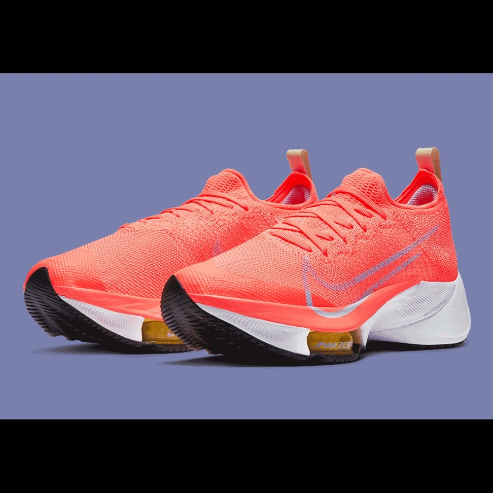 Nike Air Zoom Tempo NEXT%